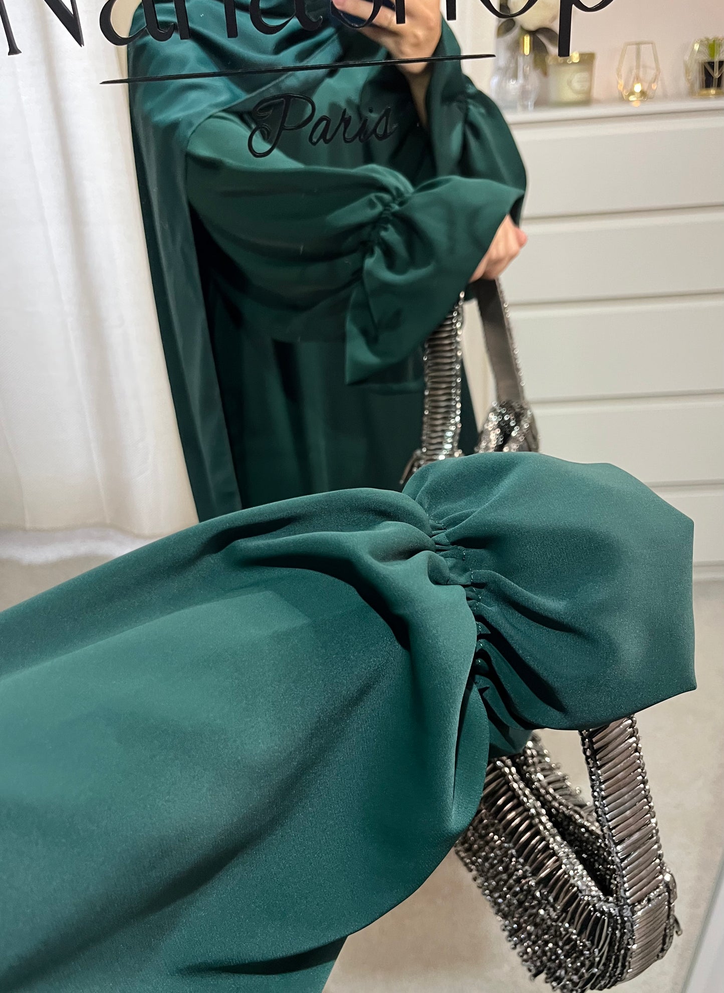 Abaya tulip sleeve in medina silk FIR GREEN