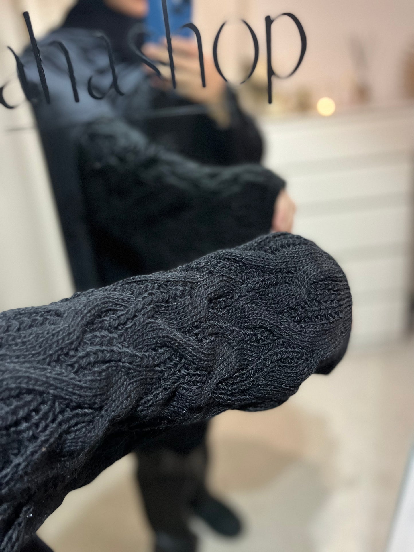Oversized cable knit sweater BLACK